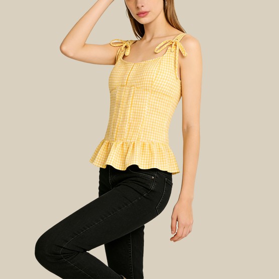 Bow-tie fitted plaid camisole