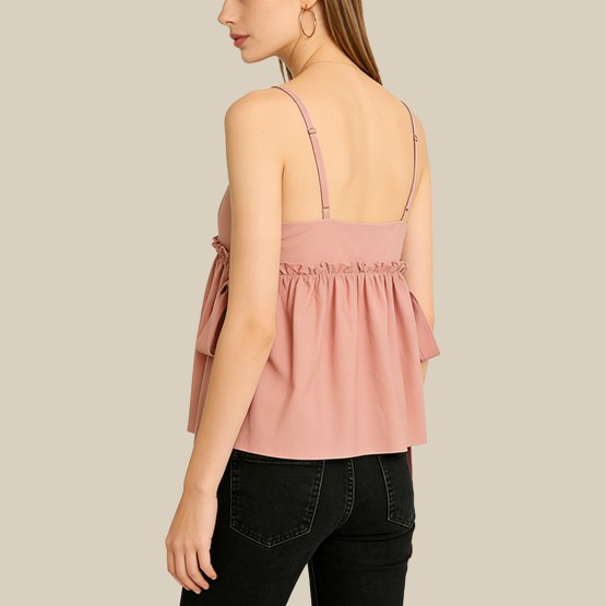 Sweet ruffled V-neck camisole