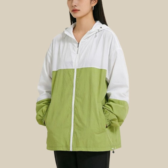High-quality two-tone jacket with full zipper