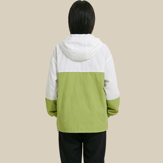 High-quality two-tone jacket with full zipper