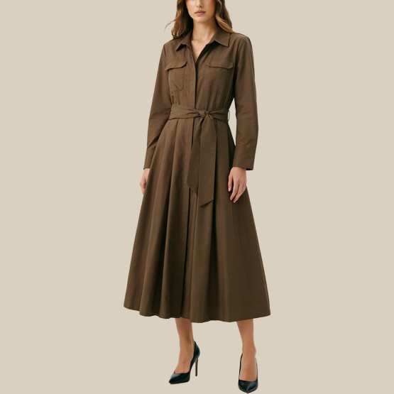 A-line dress with collar and long sleeves