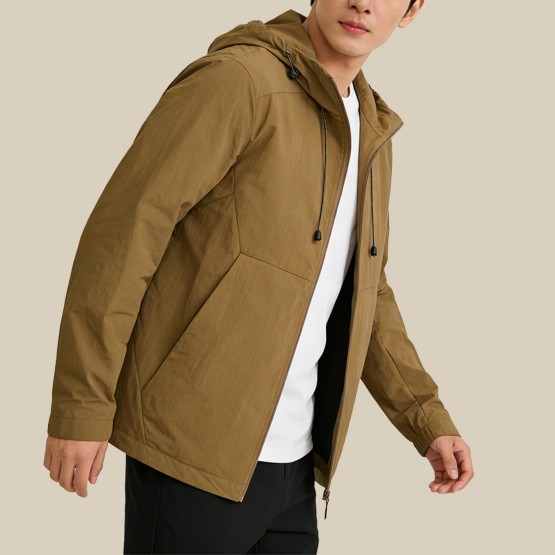 Lightweight High-Efficiency Sun Protection Jacket