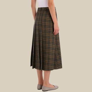 Stylish and sweet plaid high-waisted midi skirt