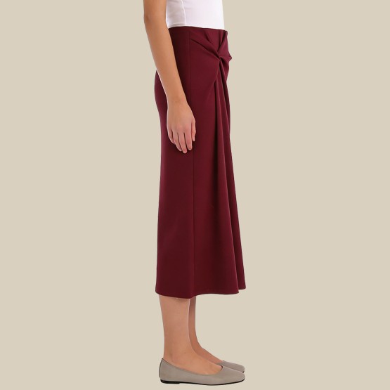 Simple and elegant twisted high-waisted midi skirt