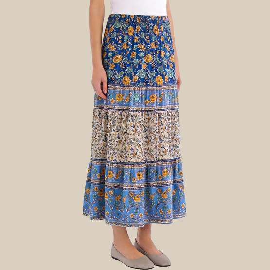 Holiday-style high-waisted swaying midi skirt